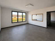 À LOUER ENSEMBLE PROFESSIONNEL DE 6 BUREAUX DE 204 M² SECTEUR CAVIGNAC — photo 4