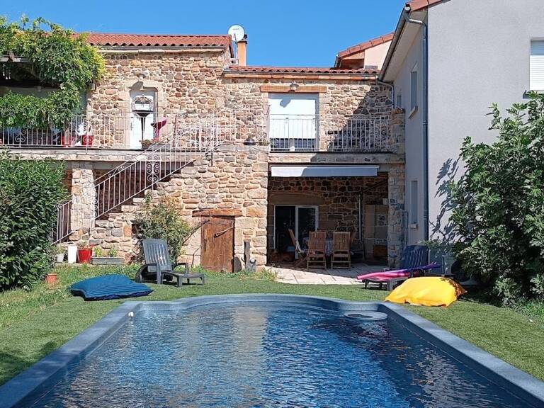 Maison avec vue et piscine, 6 chambres, à SAINT BABEL 63500 — photo 1