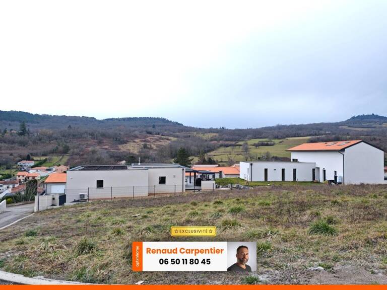 Terrain à vendre de 680m²  ROMAGNAT (63) — photo 1