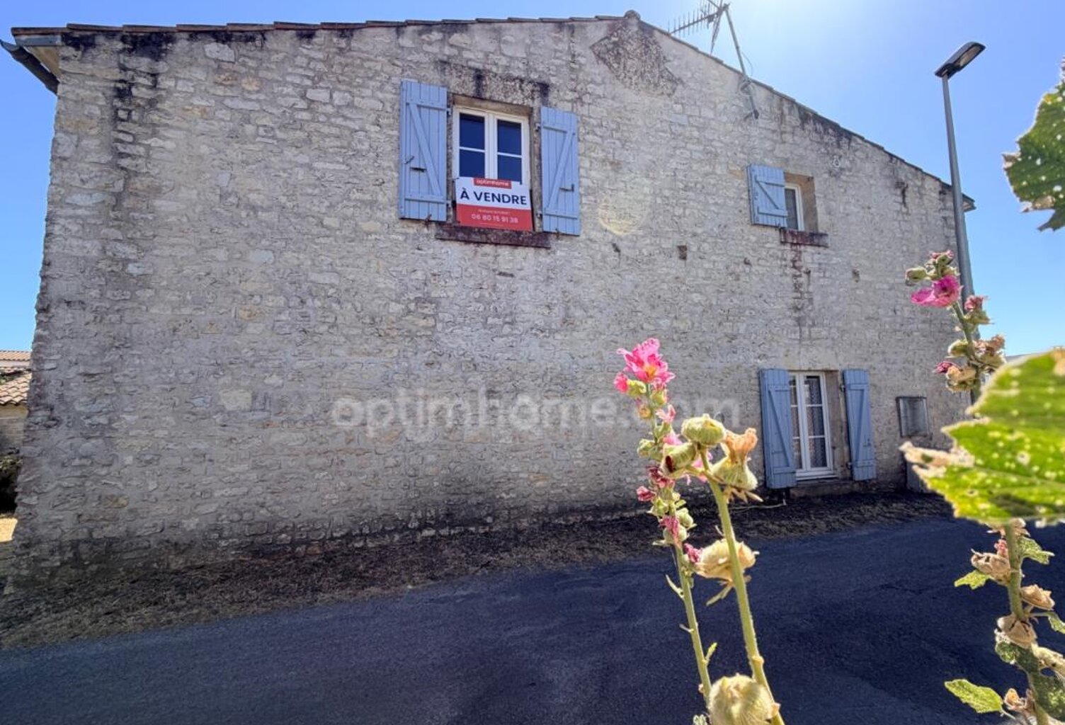 Sainte-Marie-de-Ré – Authentique maison rétaise en pierres, jardin clos et dépendance — photo 1