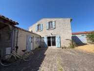 Sainte-Marie-de-Ré – Authentique maison rétaise en pierres, jardin clos et dépendance — photo 4