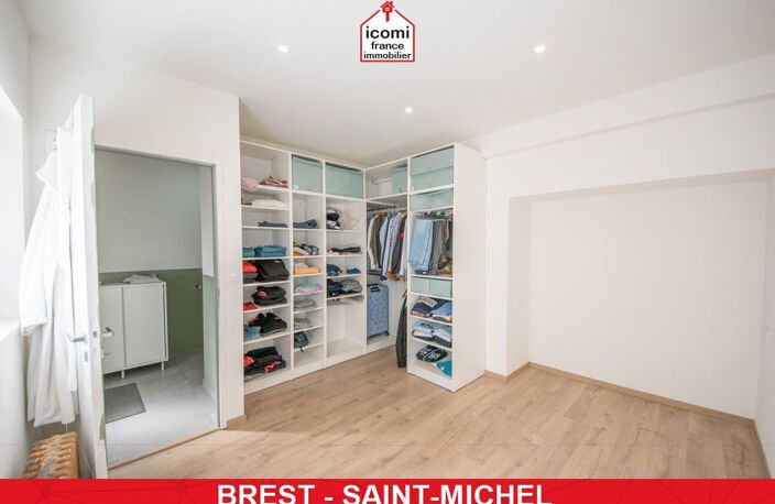 FINISTERE - Brest (29200) - A VENDRE – DUPLEX T4 – DPE C – AUCUN TRAVAUX A PREVOIR – 3 CHAMBRES POSSIBLES – GARAGE – EMPLACEMENT IDEAL — photo 3