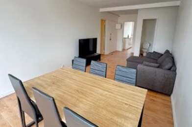 Appartement 4 pièces 1590 €