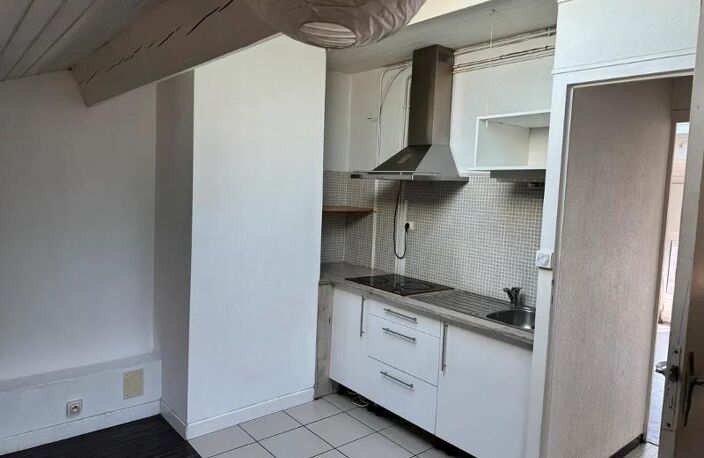 T2 — photo 2