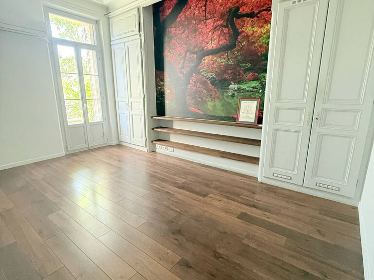 TOULON HAUTE VILLE - APPARTEMENT 7 PIECES - 165 m2- BALCONS — photo 1