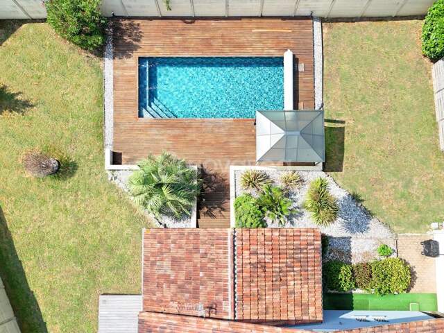 Maison 5 pièces — photo du bien