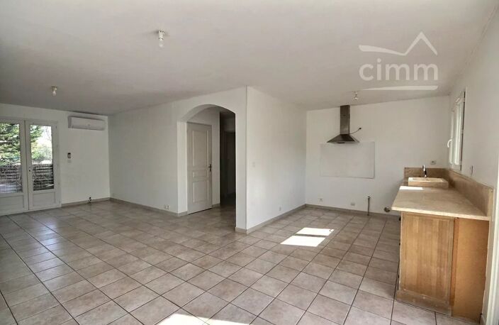 MAISON 3 chambres avec GARAGE  et  JARDIN — photo 4