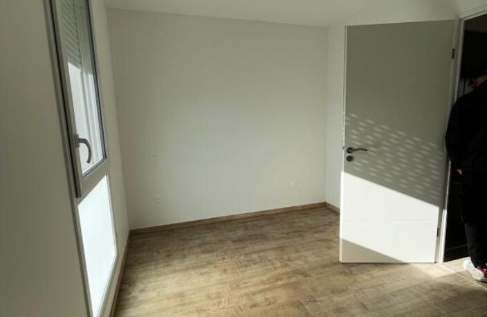 DOSSIERS AVEC GARANT ACCEPTÉS - T3 CROIX DAURADE — photo 4