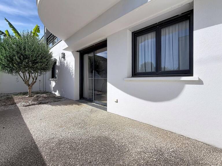 Appartement À Vendre — photo 1