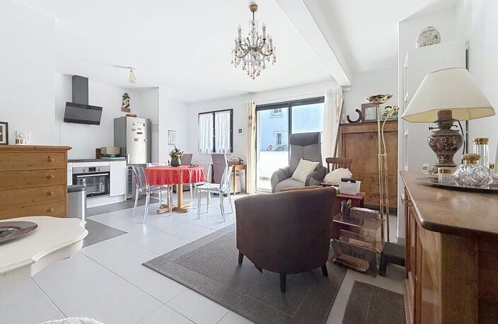 Appartement À Vendre — photo 2