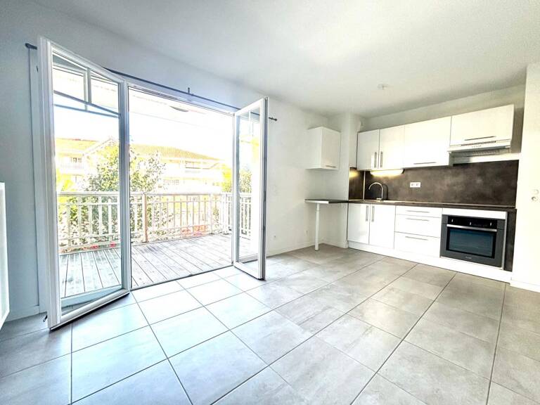 Appartement À Vendre — photo 1