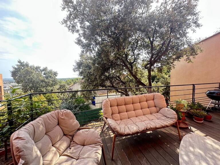 Maison À Vendre NÎMES proche CHU avec jardin Garage — photo 1