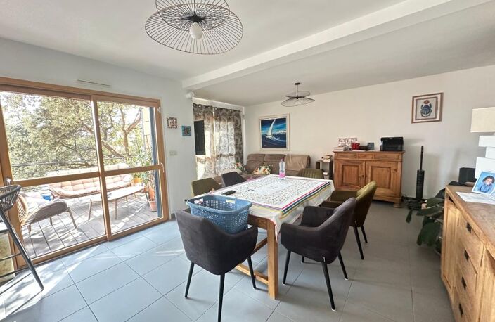 Maison À Vendre NÎMES proche CHU avec jardin Garage — photo 4