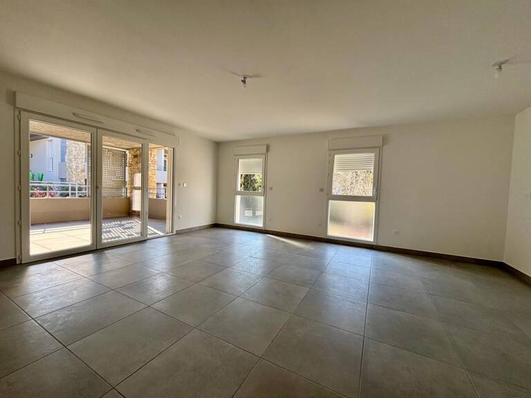 Appartement T4 neuf avec terrasse et garages — photo 1