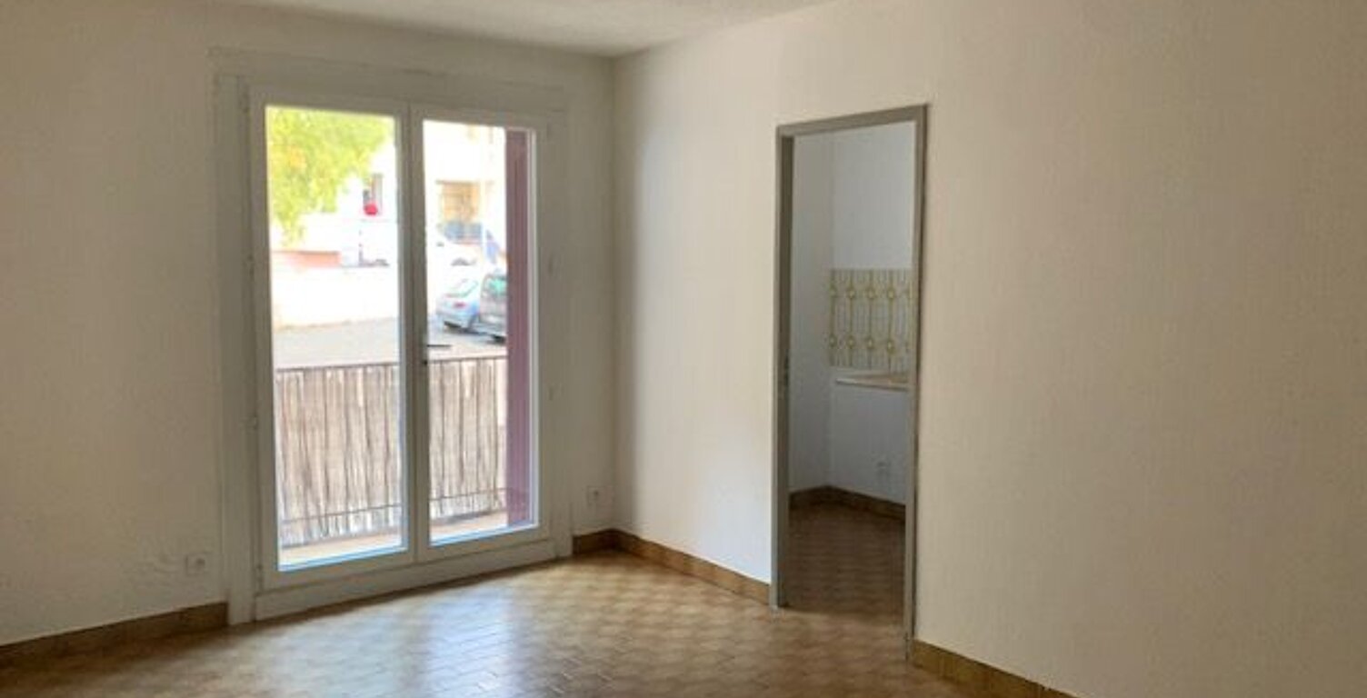 Studio 25,52 m2 balcon et place de parking — photo 1