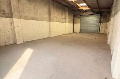 Local industriel  680 €