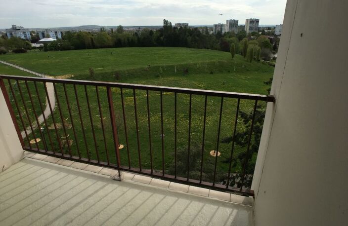 Appartement Vandoeuvre Les Nancy 2 pièce(s) 35.5 m2 + Parking — photo 2