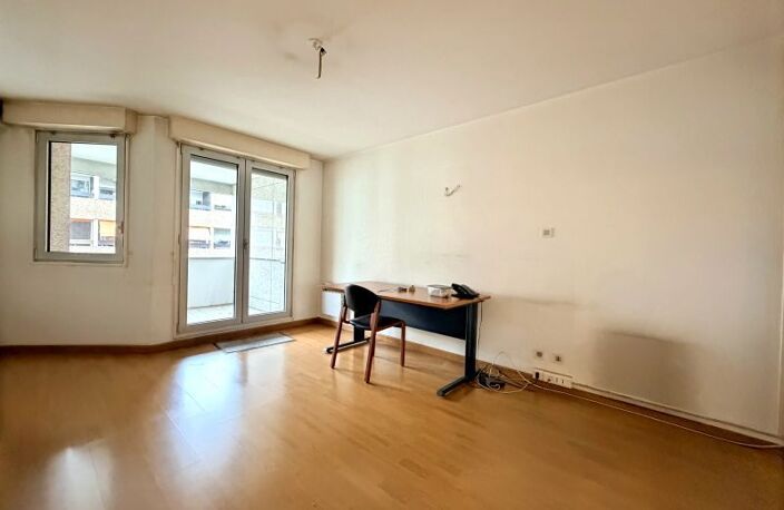 Annemasse centre – Grand T3 de 97 m² avec stationnements et cave — photo 5