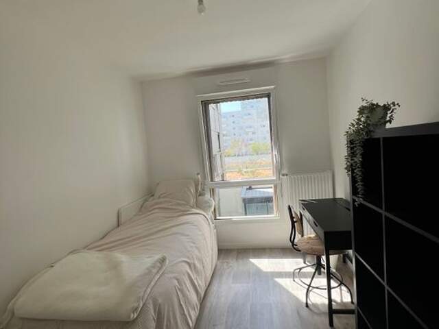 Chambre de 10m2 à louer sur Rennes — photo du bien