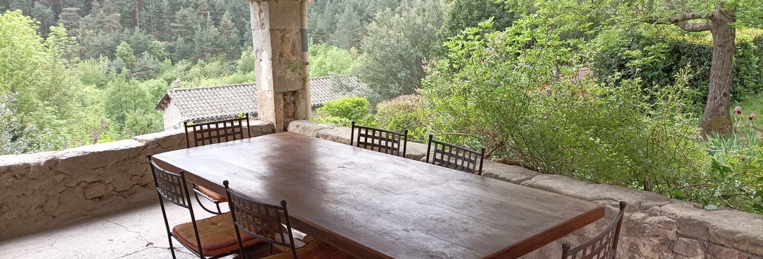 Maison 4 Pièces 130 m² à louer à Rocles (07110)