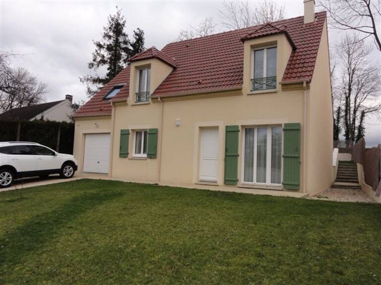 Maison de 125m2 à louer sur Rubelles — photo 1