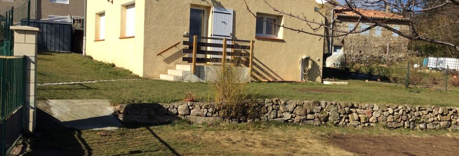 Maison 4 Pièces 96 m² à louer à Gluiras (07190)