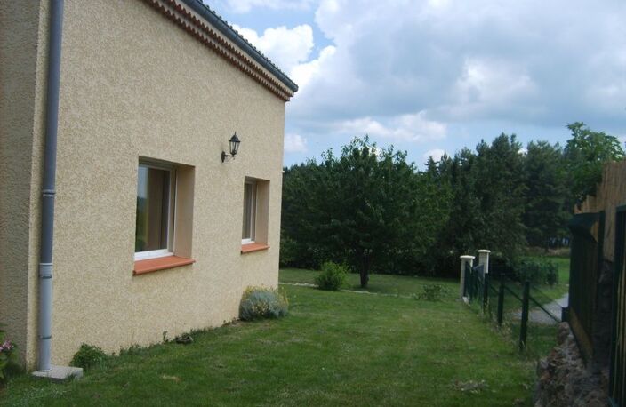 Maison de 96m2 à louer sur Gluiras — photo 3