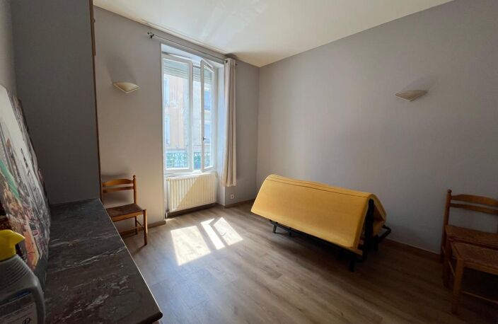 A louer, Studio Non Meublé sur Oullins — photo 4