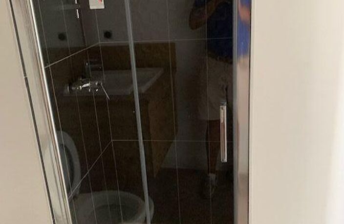 Appartement À Vendre — photo 3
