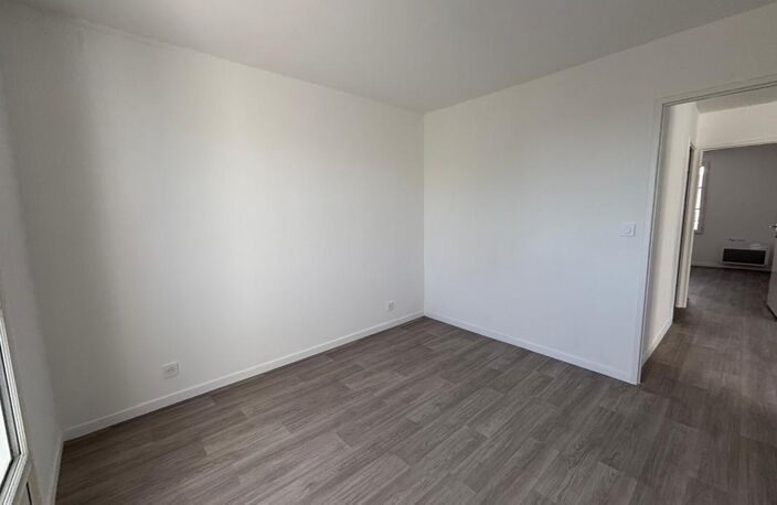 Appartement neuf T3 à louer à l’année – Proche commerces, piste cyclable et plage — photo 4