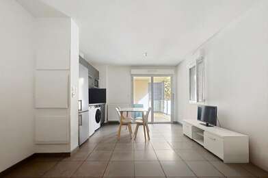 Appartement 1 pièces 90000 €