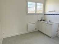 Leasing Appartement 3  pièces 63 m² Saint-Benoît-du-Sault — photo 2