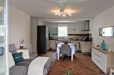 Appartement 3 pièces 235000 €