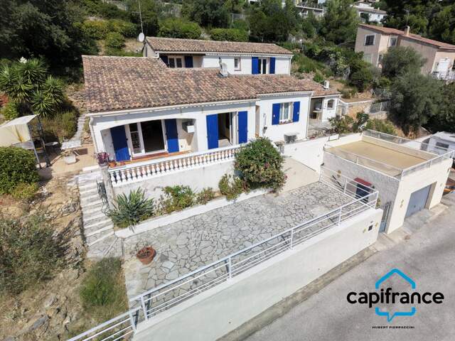 83 Toulon 4 chemins/le Baou, Villa 118m2 ( et plus de 35  m2 buanderie, annexe) vue mer calme 6 pieces 1053 m2 — photo du bien