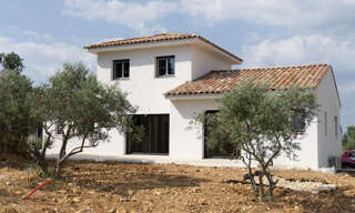 Maison 80 m² à construire Saint-Maximin-la-Sainte-Baume (83470)