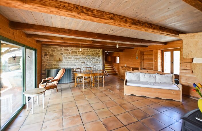 Maison en pierres de 120 m2 avec 5112 m2 de terrain SAINT EMILAND (71) — photo 4