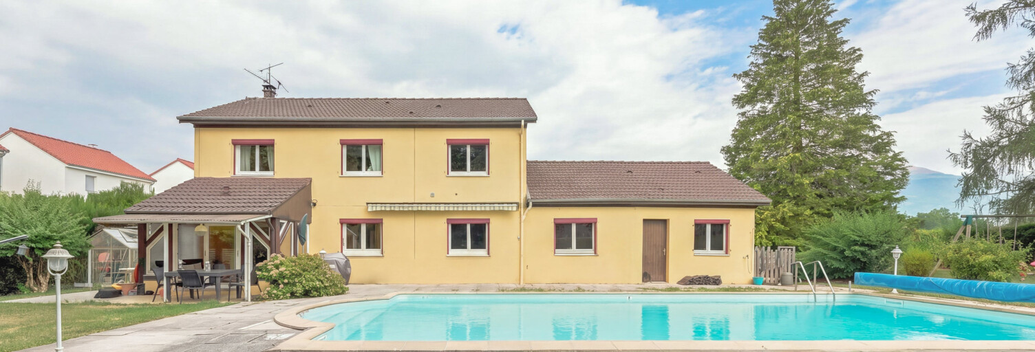 Maison 7 Pièces 141 m² à vendre à Saint-Genis-Pouilly (01630)