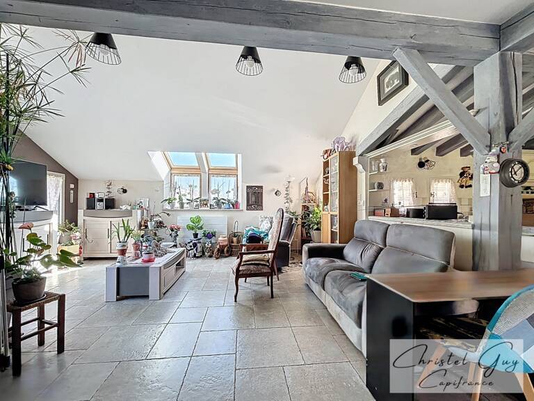 Maison à vendre 5 pièces, 135 m², garage, 3 chambres, 2626 m² de terrain MAYET (72) — photo 1