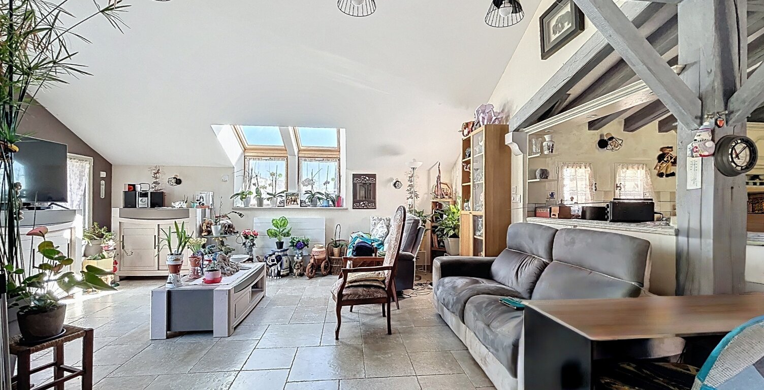 Maison à vendre 5 pièces, 135 m², garage, 3 chambres, 2626 m² de terrain MAYET (72) — photo 1