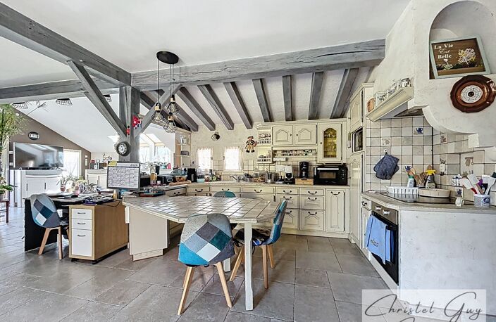 Maison à vendre 5 pièces, 135 m², garage, 3 chambres, 2626 m² de terrain MAYET (72) — photo 2