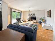 Dept de la Vienne (86) Maison contemporaine type 6 avec piscine, double garage et pergola bioclimatique — photo 4
