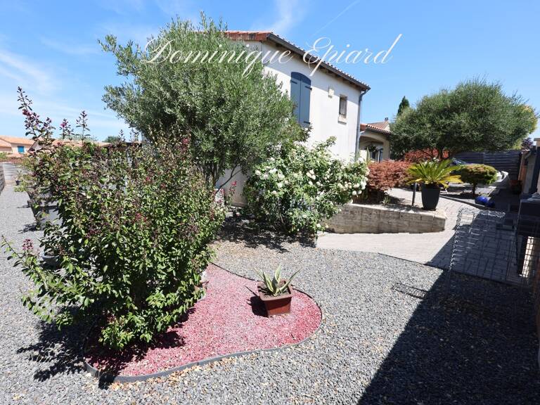 Nouaillé-Maupertuis, à pied de tout : maison rénovée sans travaux, calme absolu, sans entretien — photo 1