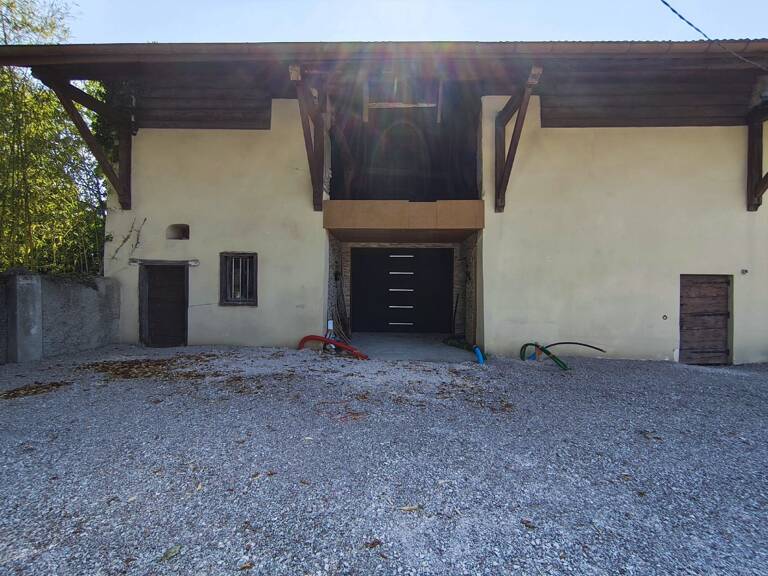Grange à vendre 470m² THONON LES BAINS (74) — photo 1