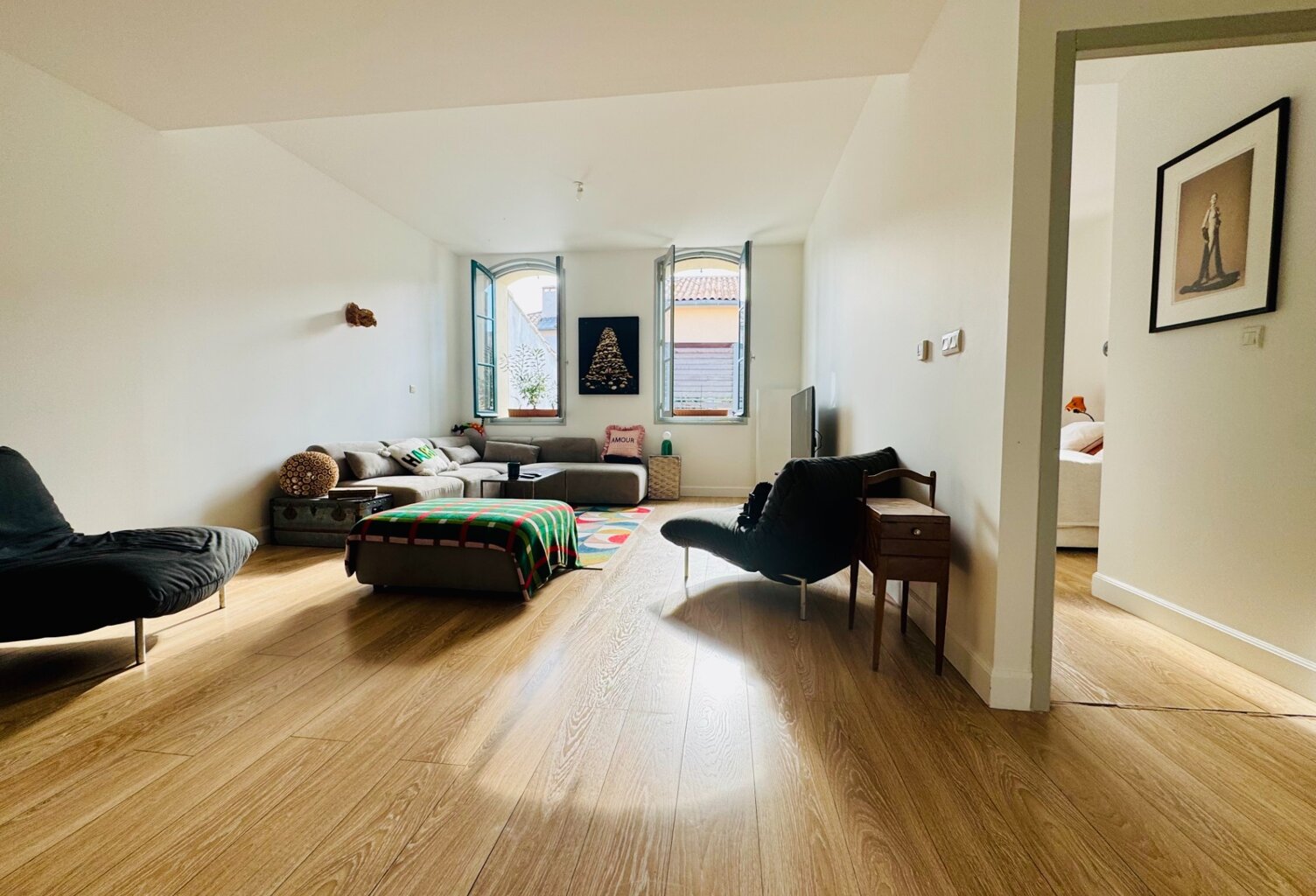 A vendre  F3 Rénové de 75m² Sète Centre ville Cadre Royal proche quais — photo 1