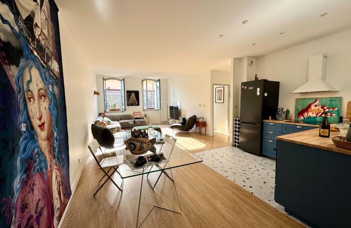 A vendre  F3 Rénové de 75m² Sète Centre ville Cadre Royal proche quais — photo 2
