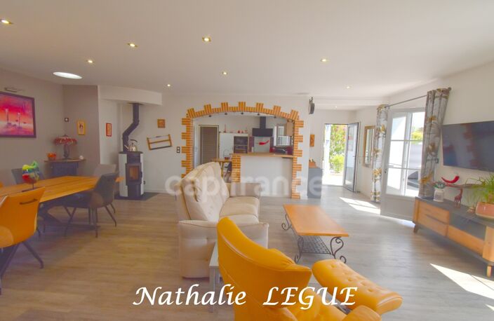 Vendée (85) entre CHALLANS et NOIRMOUTIER BEAUVOIR sur MER  Maison à vendre 8 pièces , 160 m², 5 chambres , 1 bureau ,3 WC garage terrain clos 1543m² — photo 2