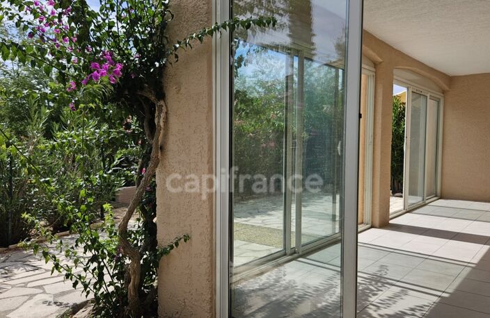Appartement à vendre 3 pièces avec terrasse et parking Bormes les Mimosas (83) — photo 2