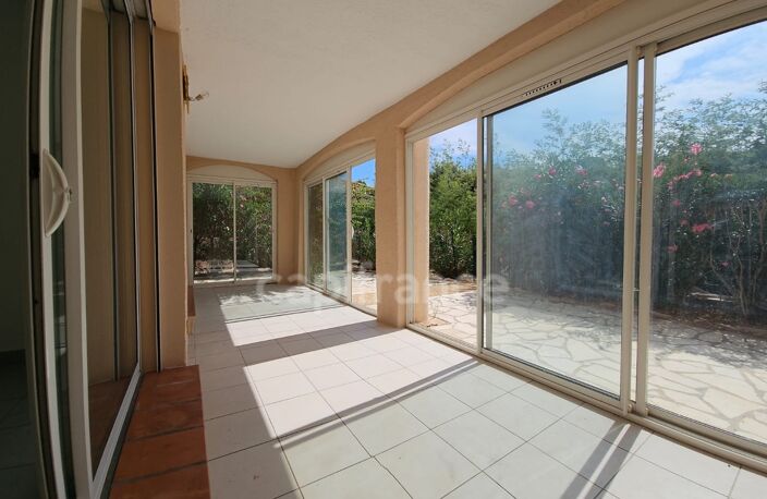 Appartement à vendre 3 pièces avec terrasse et parking Bormes les Mimosas (83) — photo 5