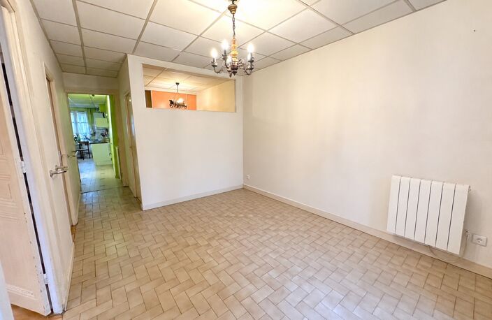 APPARTEMENT 60M2 - CALME - TERRASSE  - RDC - 2 CHAMBRES - METRO 2 MIN A PIED - BUS 2MIN — photo 4