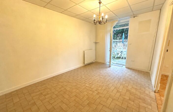 APPARTEMENT 60M2 - CALME - TERRASSE  - RDC - 2 CHAMBRES - METRO 2 MIN A PIED - BUS 2MIN — photo 5